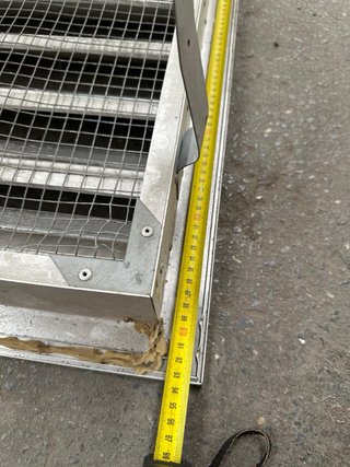 Rejillas ventilación metálicas
