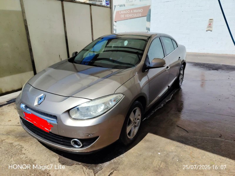 Renault Fluence 2011 - foto 1