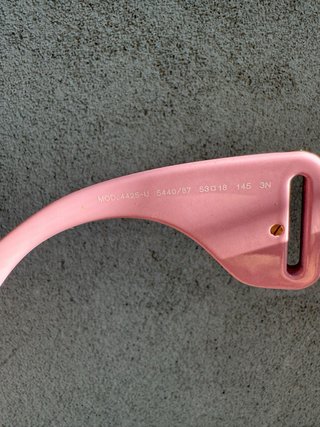 Occhiali da sole Versace VE4425U rosa grigio
