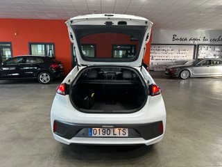 Hyundai IONIQ 1.6 GDI PHEV KLASS DT (2021)