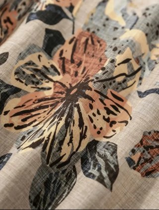 Blusa floral nueva sin etiqueta Talla XL