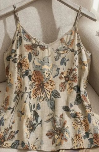 Blusa floral nueva sin etiqueta Talla XL