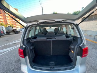 Volkswagen Touran 2011