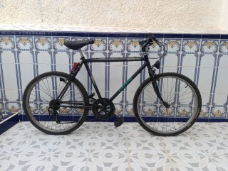 Bicicleta de Montaña Negra