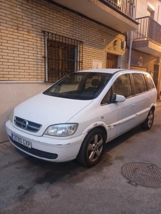 Opel Zafira 2004