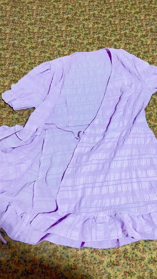 Vestido corto cruzado