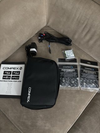 Compex Fit 1.0  Electroestimulador Muscular Nuevo