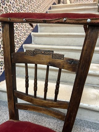 Reclinatorio antiguo para niño