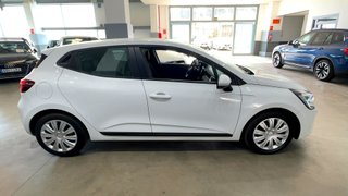 Renault CLIO EVOLUTION ETECH FULL HYBRID 145 103KW (2022)