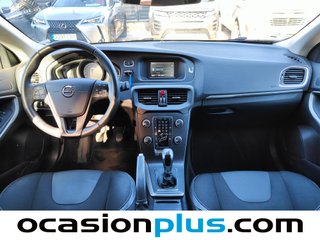 Volvo V40 T2 Kinetic 90 kW (122 CV)