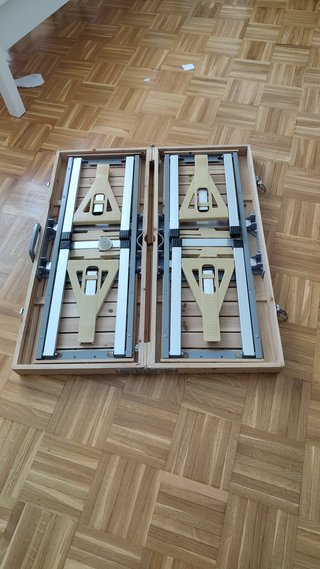 Mesa plegable de madera para camping