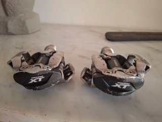 Pedales Shimano XT m8000