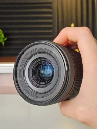 COMO NUEVO | Canon RF 24-105