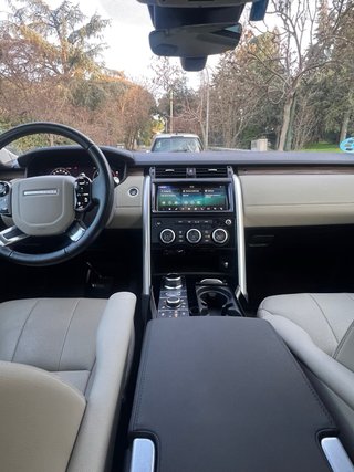 Land Rover Discovery 2020