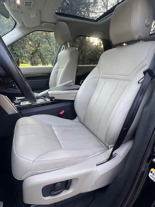 Land Rover Discovery 2020