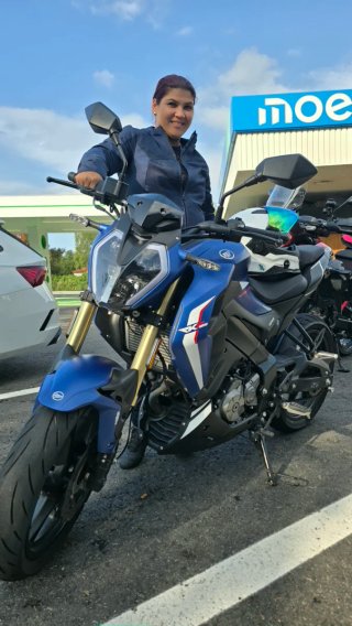 Keeway 125 Naked Azul/Negra