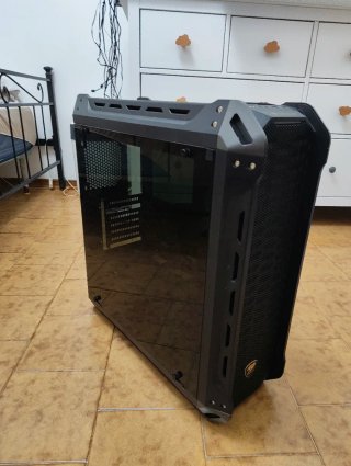 Case Cougar Edizione Limitata