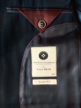 Americana Slim Fit Premium Tailoring Easy Wear T48