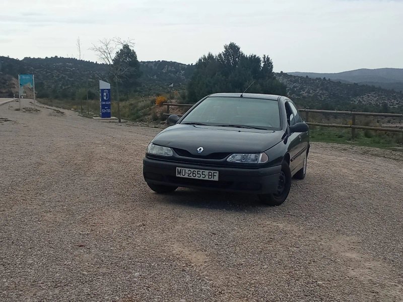 Renault Laguna 1994 - foto 1