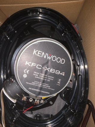 Alpine power amplifier MRP-F250 , subwoofer vieta