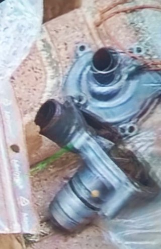 Despiece kawasaki ZXR750 H2...Bomba de agua