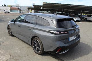 Peugeot 308 5P ALLURE PURETECH 130 SS MAN (2024)