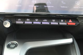 Peugeot 308 5P ALLURE PURETECH 130 SS MAN (2024)