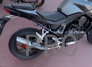 Tubo de escape Akrapovic Honda CB750