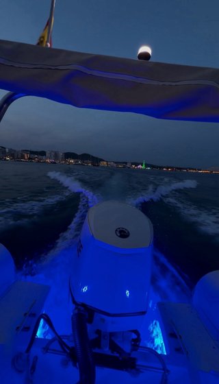 Barco sacs 6,20  Evinrude E-TEC