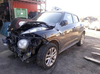 Consola central nissan 682601ke0a juke f15e 382607