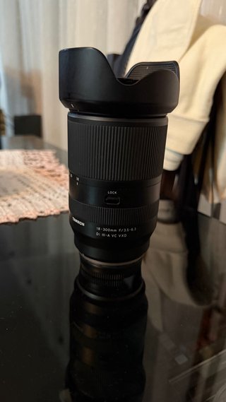 Tamron 18-300mm F/3.5-6.3 VC VXD