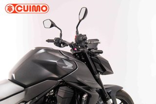 HONDA CB 750 HORNET