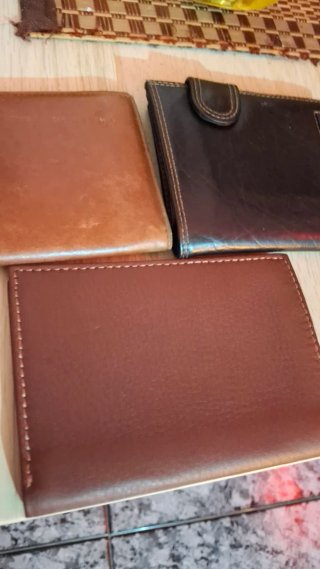 Carteras de hombre piel marrón y negra