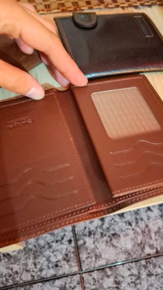 Carteras de hombre piel marrón y negra