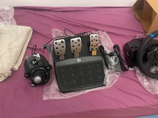 Logitech G923 SE Volante + Pedales + Shifter