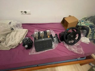 Logitech G923 SE Volante + Pedales + Shifter