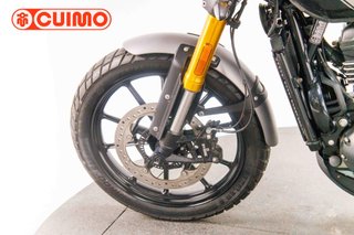 TRIUMPH SCRAMBLER 400 X