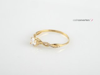 anillo oro 18k con piedra con circonita