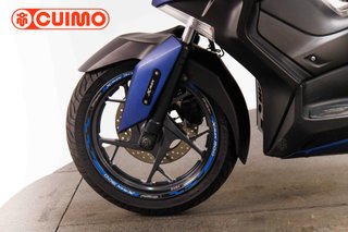 YAMAHA XMAX 300