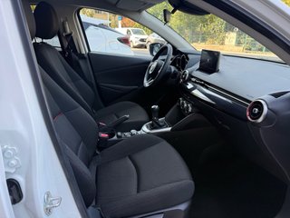 Mazda 2 HOMURA 2022 SOLO 56.000KM NACIONAL