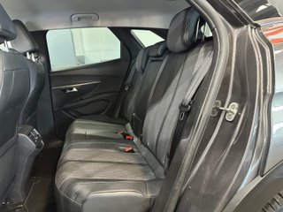 Peugeot 3008 225 eEAT8 Allure (2022)