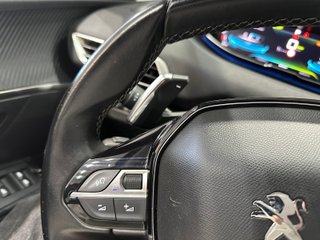 Peugeot 3008 225 eEAT8 Allure (2022)
