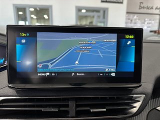 Peugeot 3008 225 eEAT8 Allure (2022)