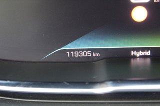 Peugeot 3008 225 eEAT8 Allure (2022)