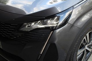 Peugeot 3008 225 eEAT8 Allure (2022)