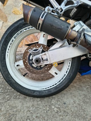 Suzuki GSXR 750 K2