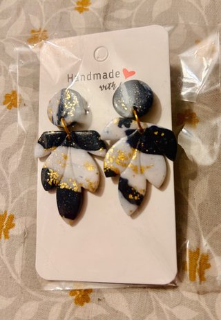 Pendientes arcilla polimérica