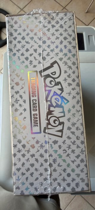 Ultra Premium Collection 151 Pokémon