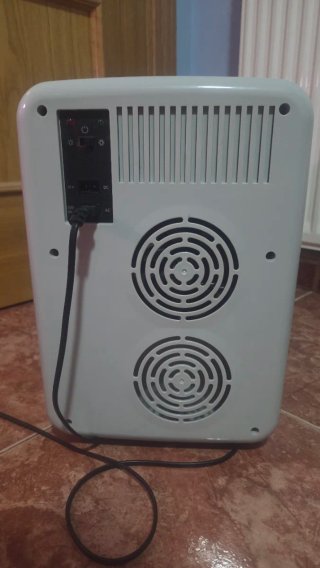 Cecotec Mini Nevera Bolero MiniCooling 10L Bahamas