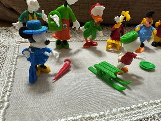 Kit Kinder Sorpresine serie Topolino + pezzi extra